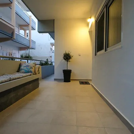 Rhodes Retreat: Modern Comfort In Serene Luxury Apartamento *